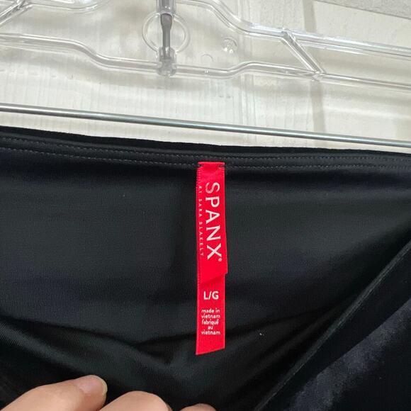 SPANX Velvet Leggings Black Size Large Velour Shaping High Waisted 2070 - Picture 5 of 7